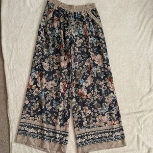 Floral Wide-Leg Pants